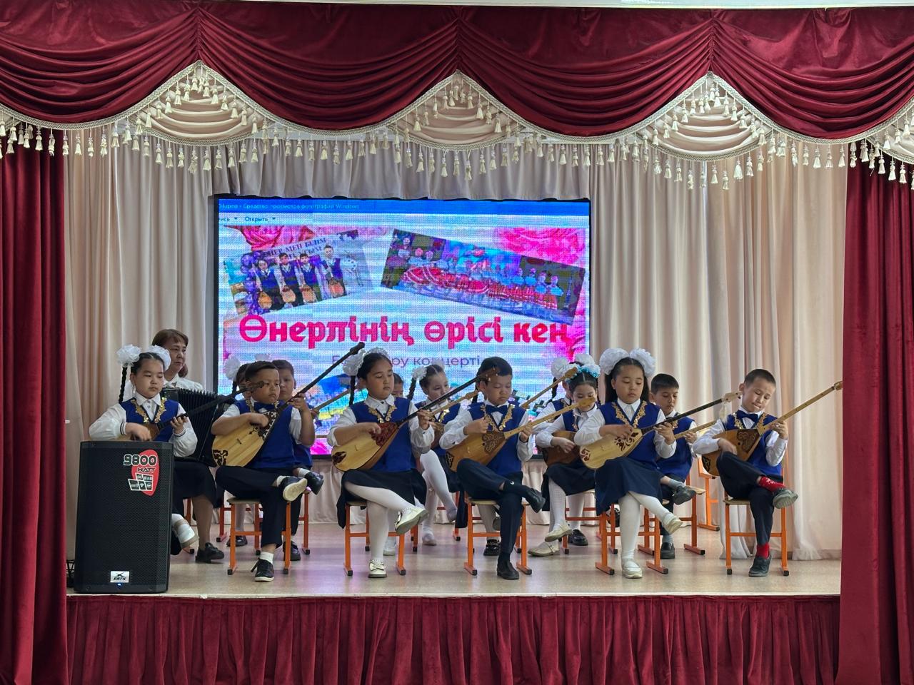 Кружки и секции 